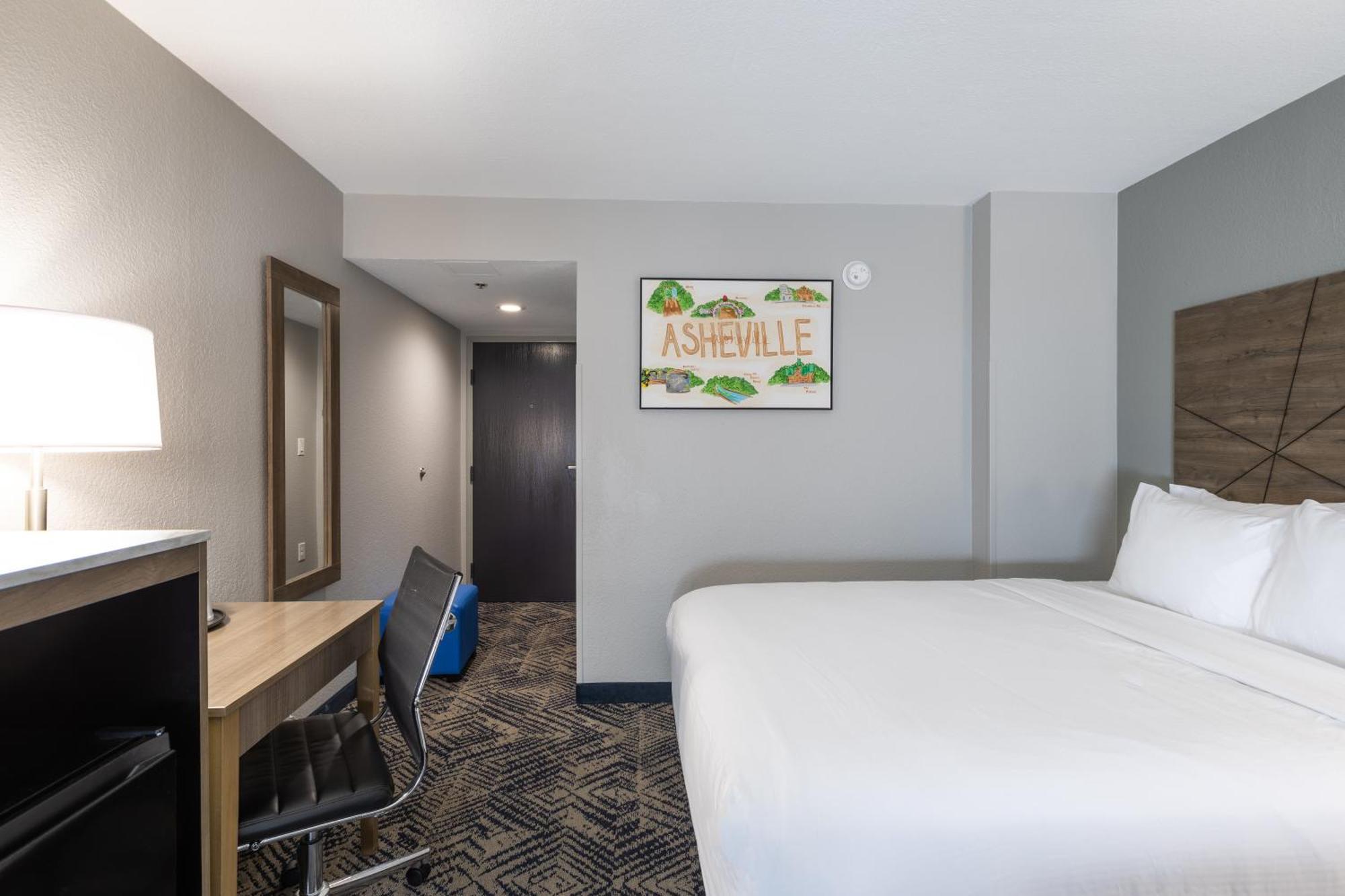 Rodeway Inn & Suites Near Outlet Mall - Asheville Zewnętrze zdjęcie