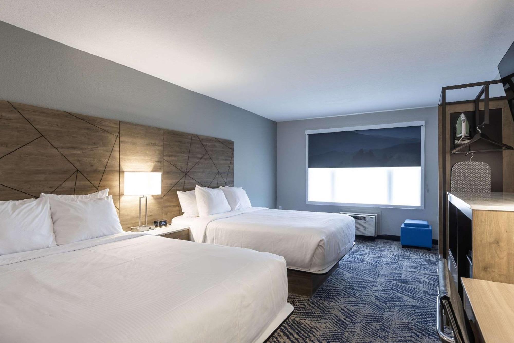 Rodeway Inn & Suites Near Outlet Mall - Asheville Zewnętrze zdjęcie
