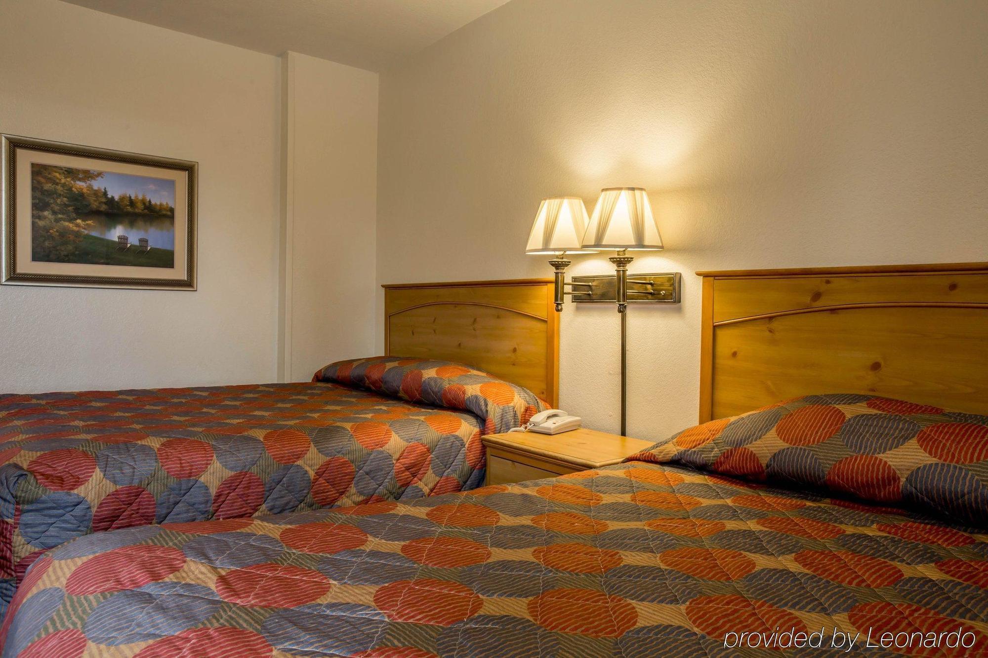 Rodeway Inn & Suites Near Outlet Mall - Asheville Zewnętrze zdjęcie