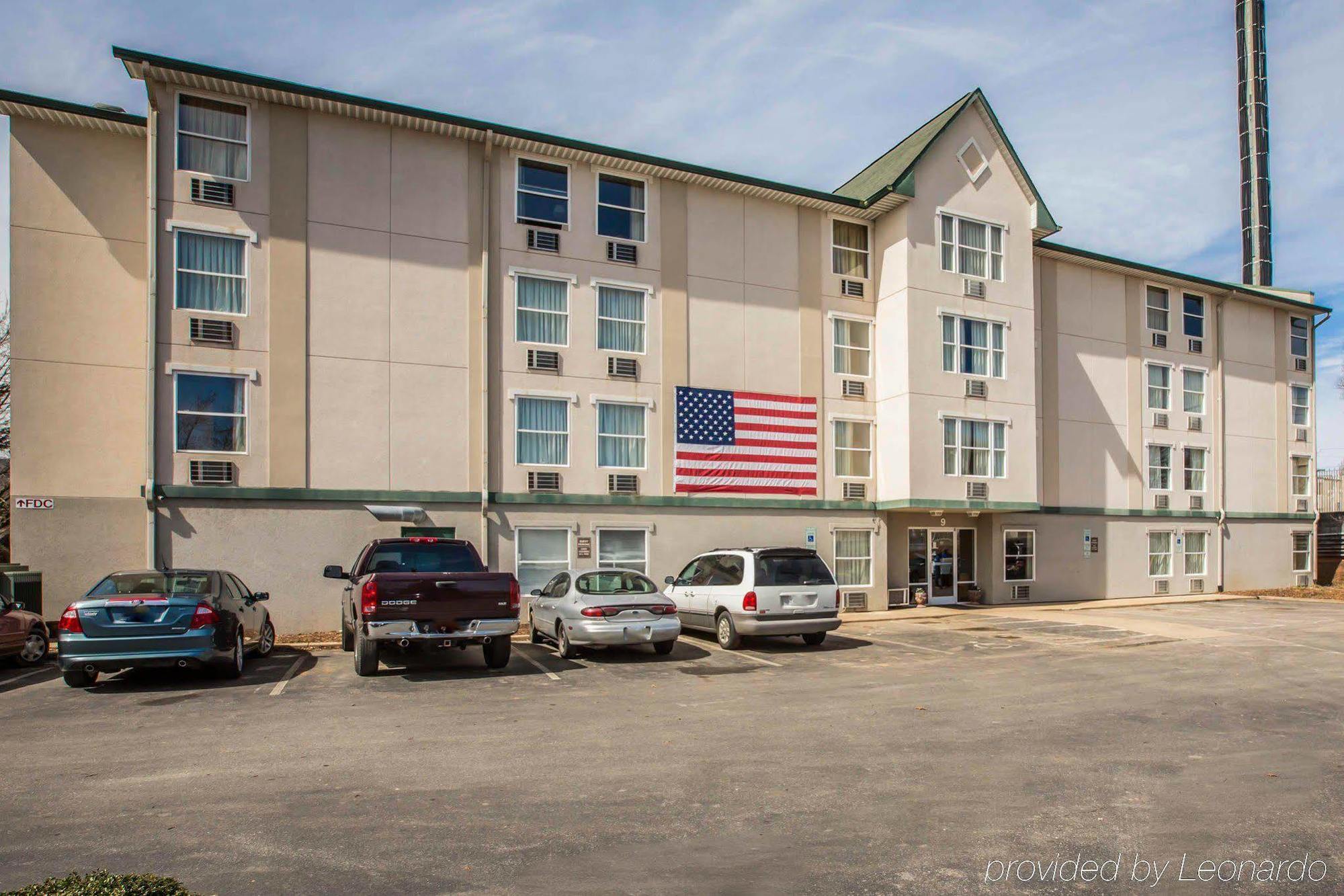 Rodeway Inn & Suites Near Outlet Mall - Asheville Zewnętrze zdjęcie