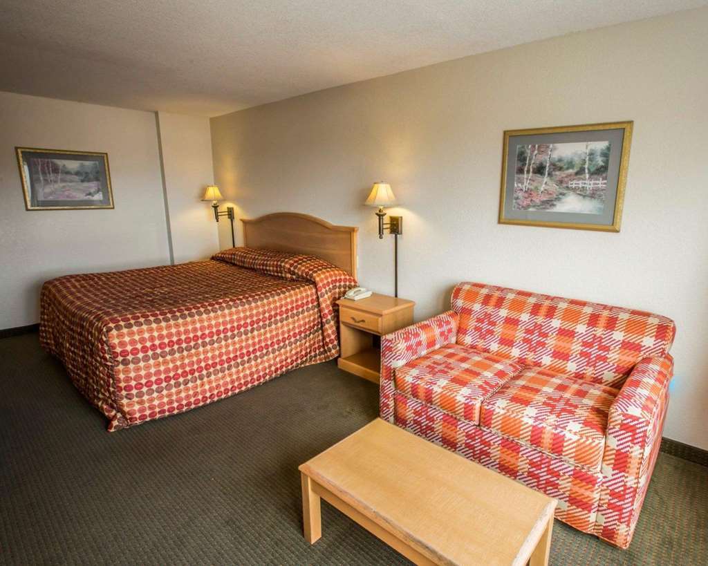 Rodeway Inn & Suites Near Outlet Mall - Asheville Pokój zdjęcie